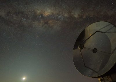 La Silla Observatory, Radio Telescope timelapse Photo credit: Alison McAlpine